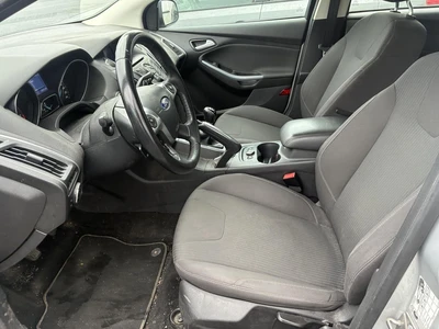 Ford Focus 2012, photo 4/6