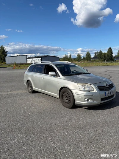 Toyota Avensis 2005, kuva 2/11