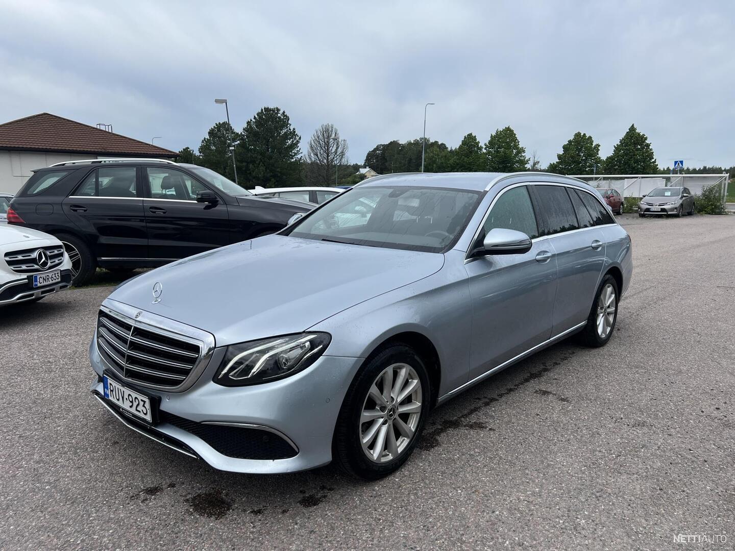 Mercedes-Benz E