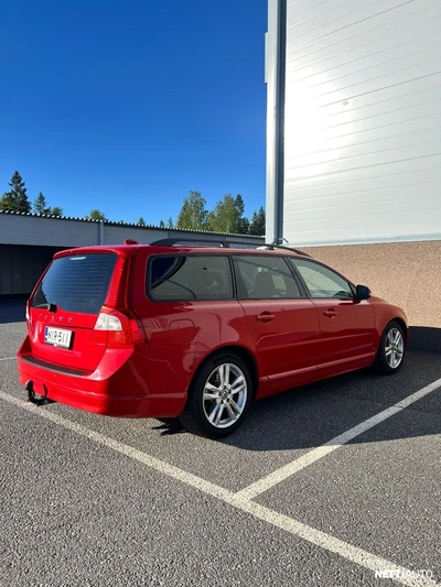 Volvo V70 1,6D DRIVe aut 2012, kuva 6/16