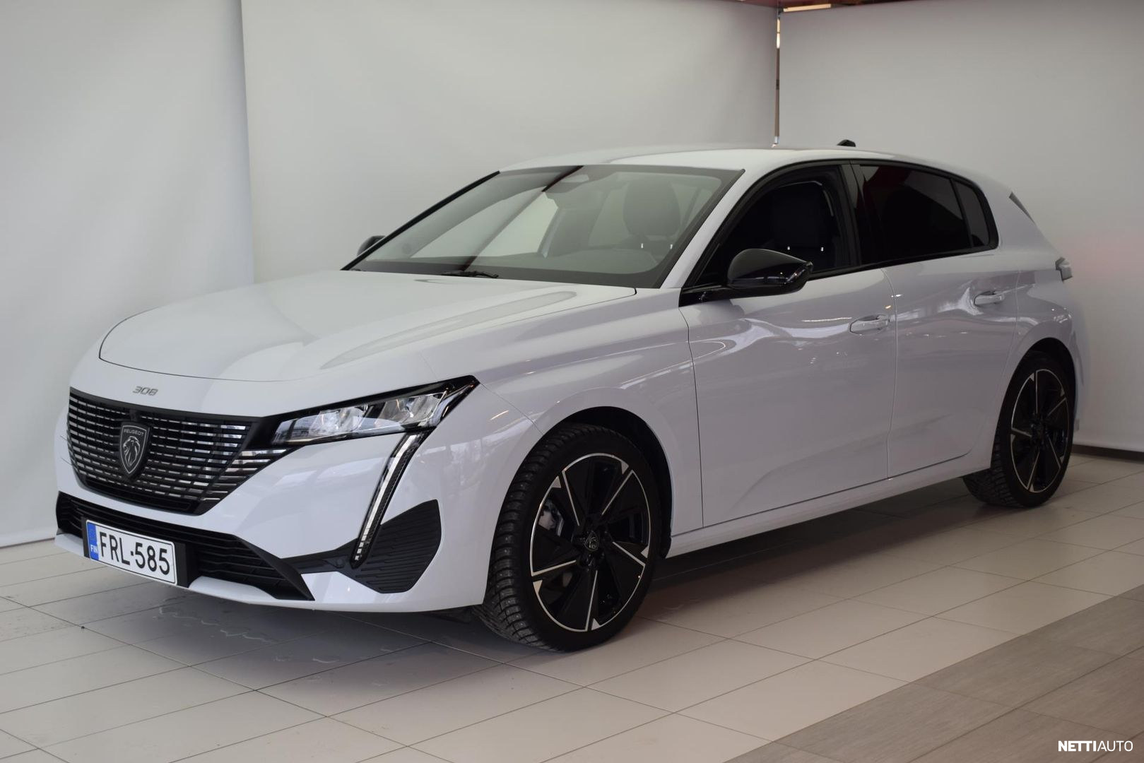 Peugeot e-308