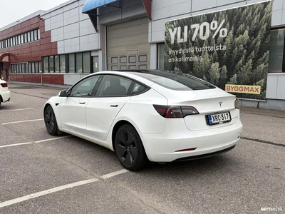 Tesla Model 3 2021, kuva 5/10