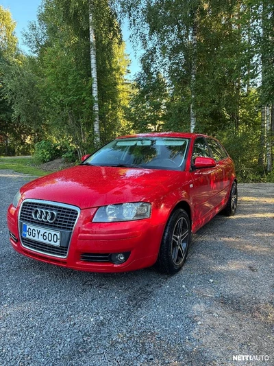 Audi A3 Sportback Attraction 1,6 75 kW 2006, kuva 1/12