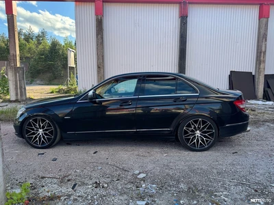 Mercedes-Benz C 2007, photo 1/12