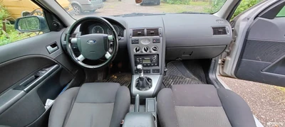 Ford Mondeo 2001, kuva 7/10