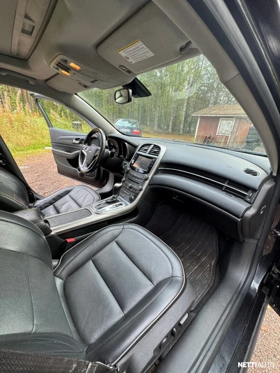 Chevrolet Malibu 2012, kuva 7/7