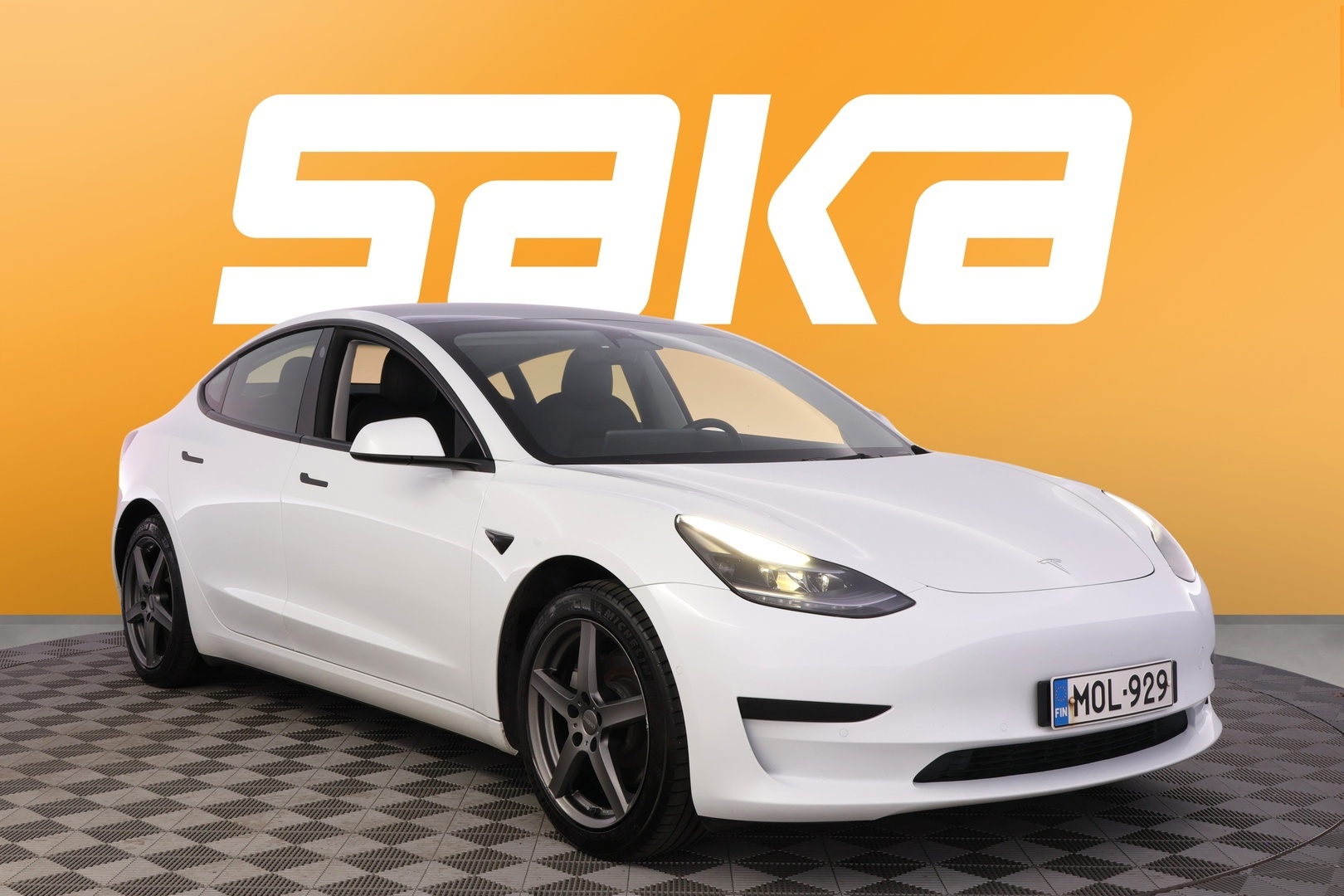 Tesla Model 3