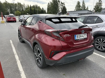 Toyota C-HR 1,8 Hybrid Intense Edition 2019, kuva 2/5