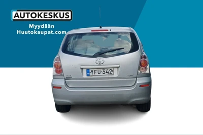 Toyota Corolla Verso 2005, kuva 7/10