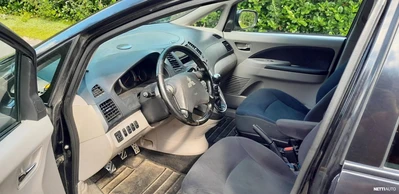 Mitsubishi Grandis 2009, kuva 5/21