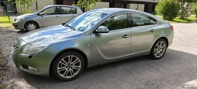 Opel Insignia 2011, photo 6/7