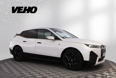 BMW iX M60 Nelipyöräohjaus 2022, photo 7/10