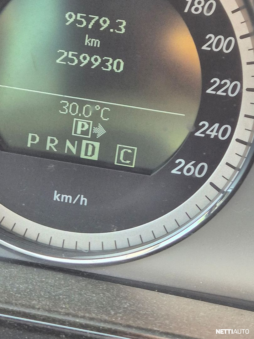 Mercedes-Benz E
