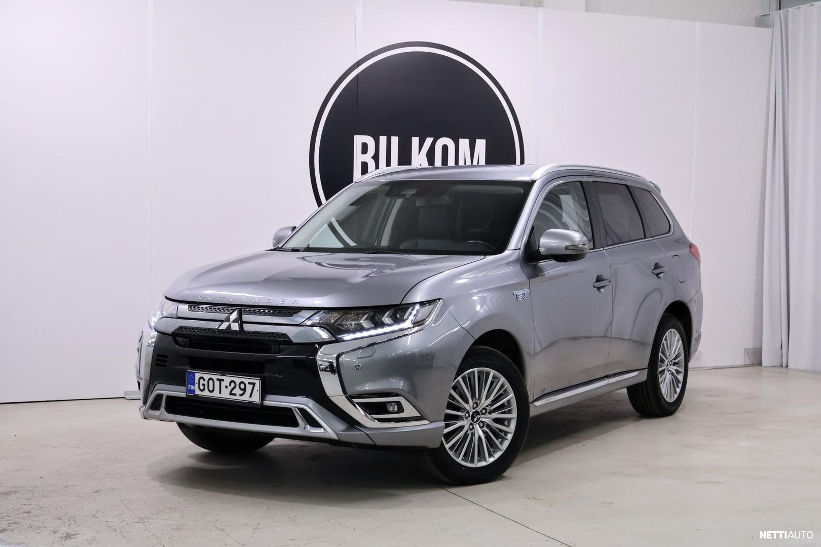 Mitsubishi Outlander PHEV