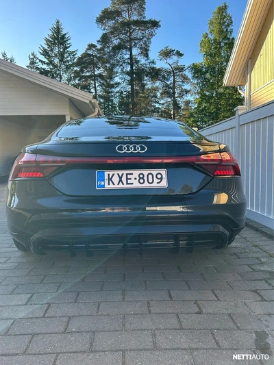 Audi e-tron GT 2022, photo 6/10