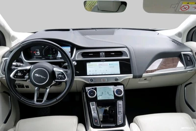 Jaguar I-Pace First Edition 2018, kuva 3/5