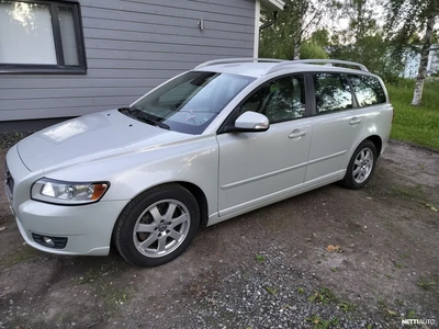 Volvo V50 2012, photo 6/41