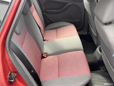 Ford Focus 1,6 100hv Collection M5 Wagon 2007, photo 7/21