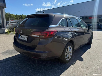 Opel Astra 2019, photo 7/45