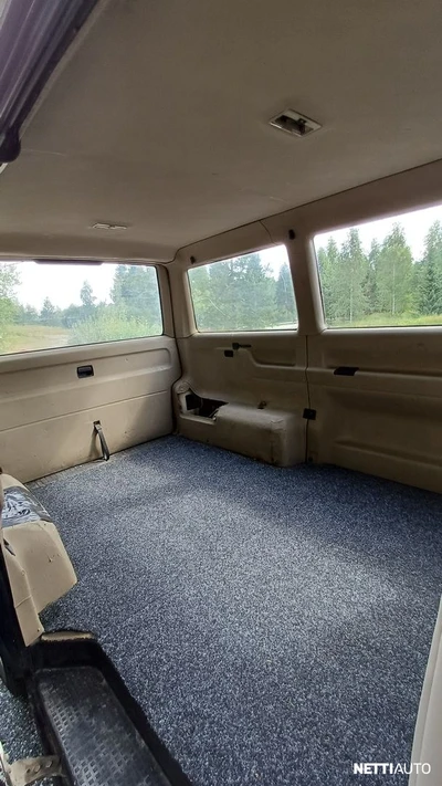 Volkswagen Transporter 1992, photo 4/11