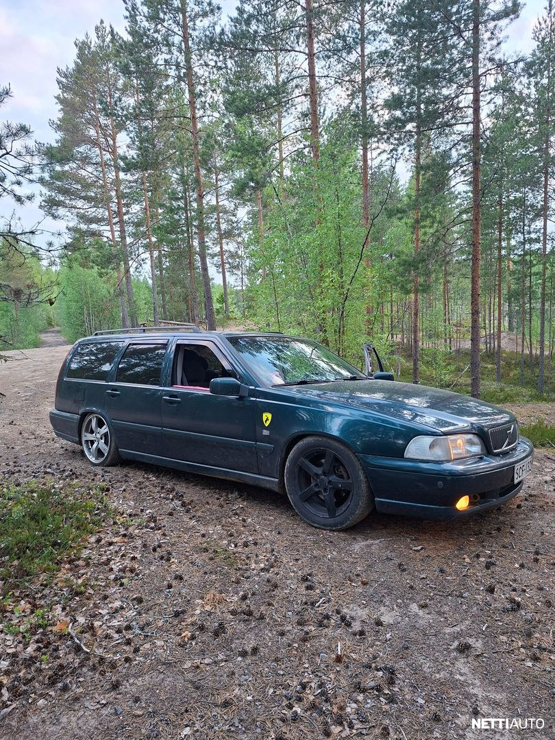 Volvo V70