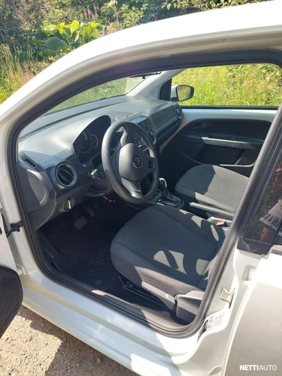 Volkswagen Up! 61 kW automaatti 2020, photo 6/13