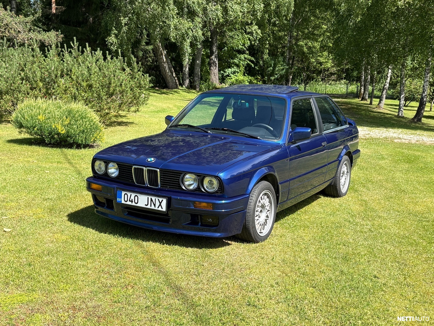 BMW 325