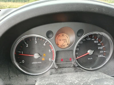 Nissan X-Trail 2,0 dCi 110kW SE 6MT 4x4 2007, kuva 7/12