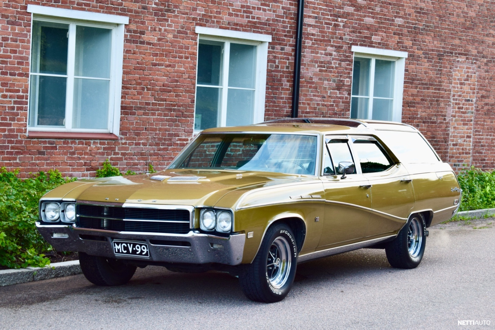 Buick Skylark