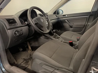 Volkswagen Jetta Trendline 1,6 75 kW 2007, kuva 6/10