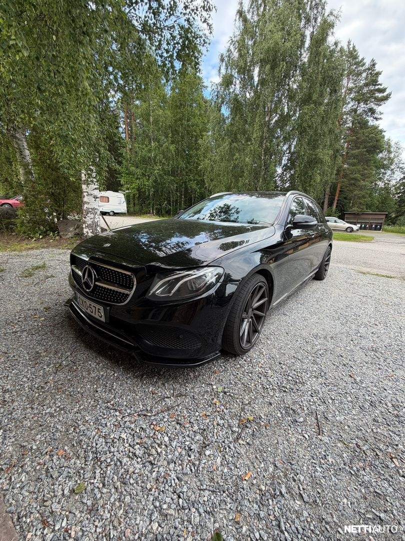 Mercedes-Benz E