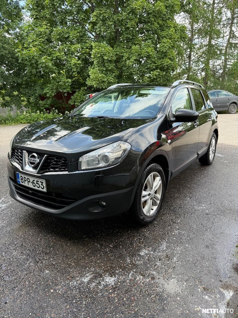 Nissan Qashqai+2