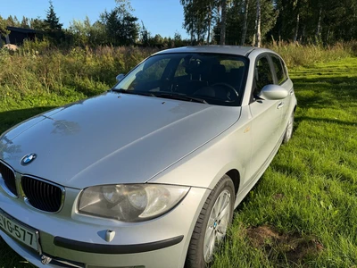 BMW 116 E87 Hatchback 5-ov Business 2009, kuva 3/14