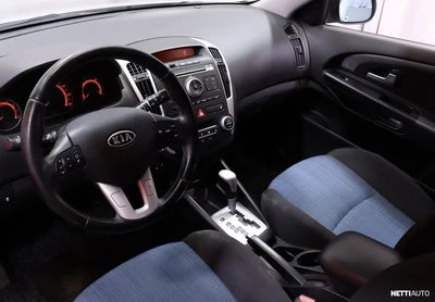 Kia Ceed 1,6 Active SW A/T 2010, kuva 6/8