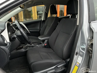 Toyota RAV4 2017, kuva 6/7