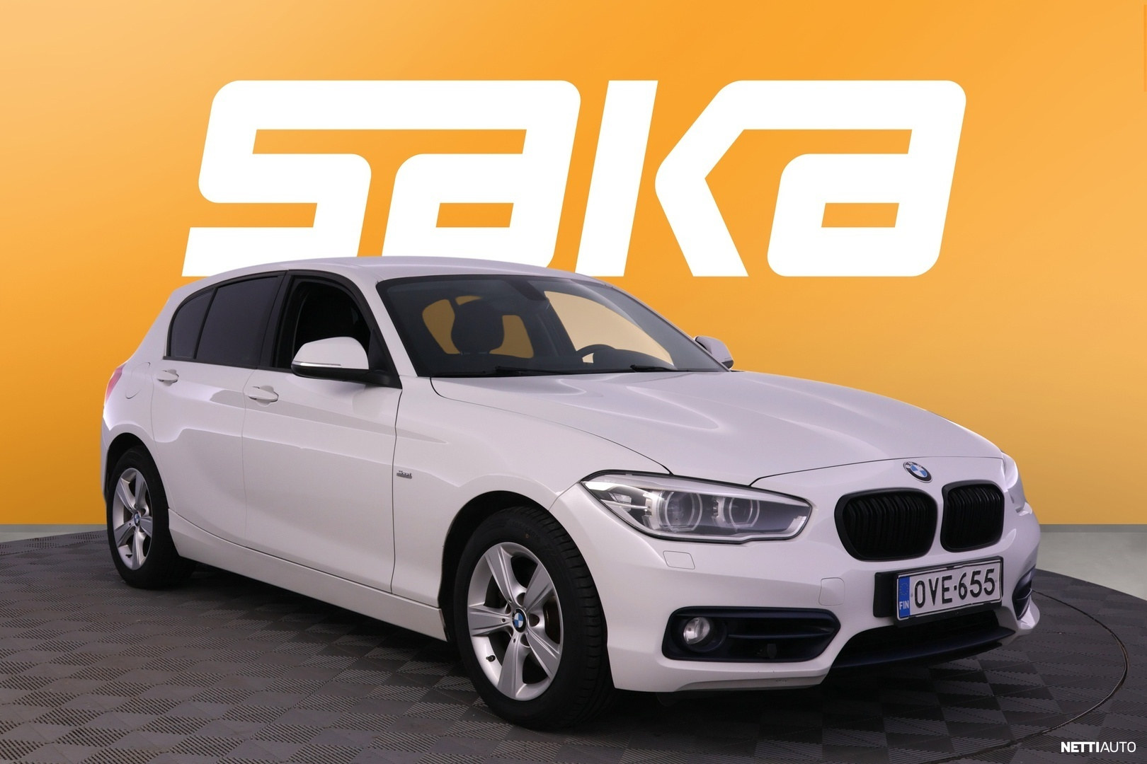 BMW 120