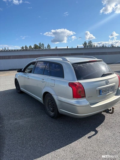 Toyota Avensis 2005, kuva 4/11