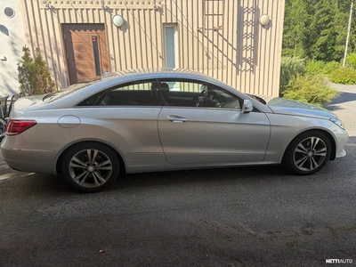 Mercedes-Benz E 220 CDI BE Coupé A 2013, photo 3/8