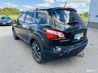 Nissan Qashqai+2 2011, photo 7/11