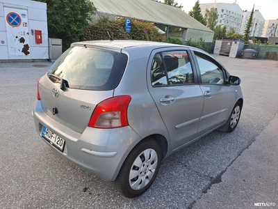 Toyota Yaris NA 2006, photo 6/14