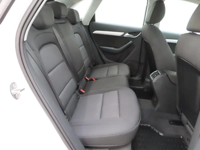 Audi Q3 2016, photo 7/10