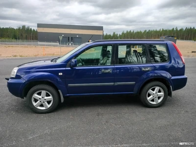 Nissan X-Trail 2.0 Comfort 4X4 2005, kuva 2/8