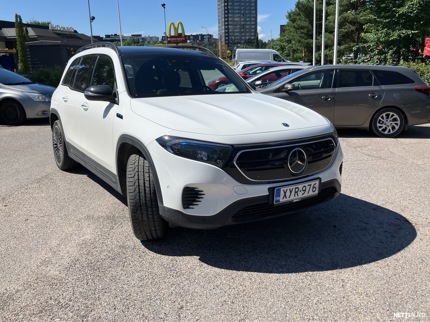 Mercedes-Benz EQB