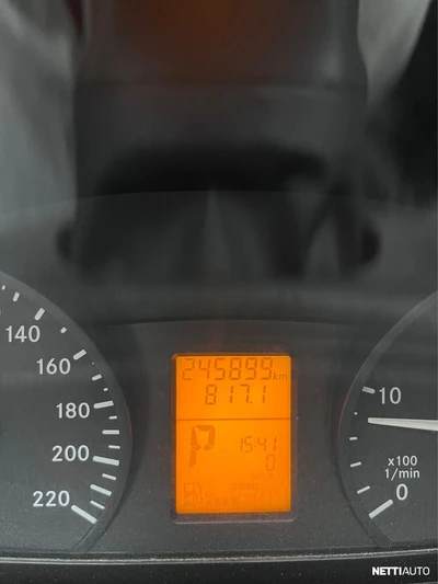 Mercedes-Benz Vito 2011, photo 7/9