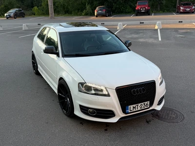 Audi S3 2010, kuva 3/8