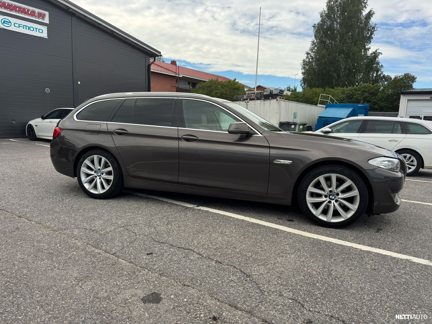 BMW 520