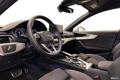 Audi A4 2021, kuva 6/33