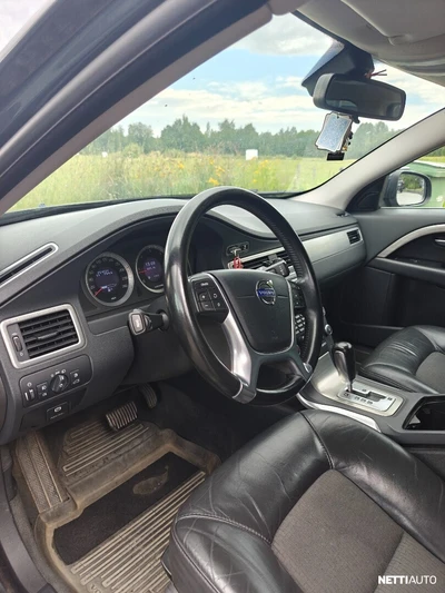 Volvo V70 v70 2011, kuva 6/24
