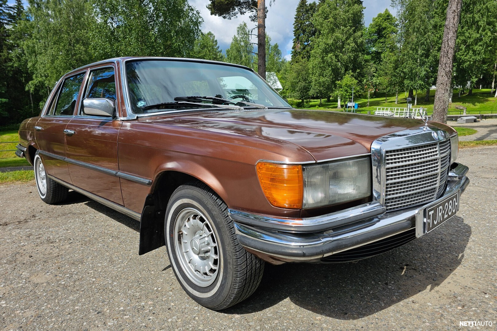 Mercedes-Benz SEL