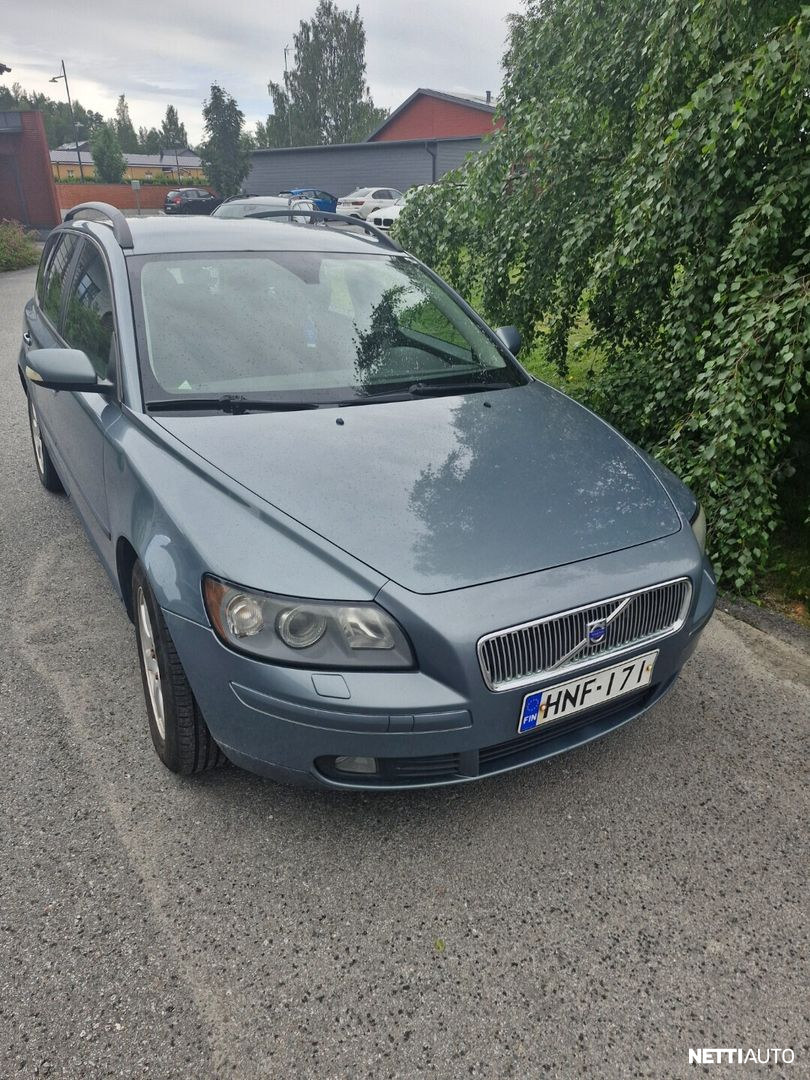 Volvo V50